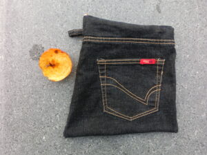 Redesign: Lille taske eller stor pung 150kr